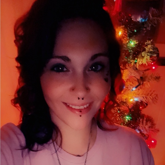 Meet your Posher, Miranda - Picture 1 of 1